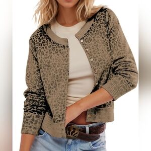 Chic Animal Print Cardigan.Size M.New